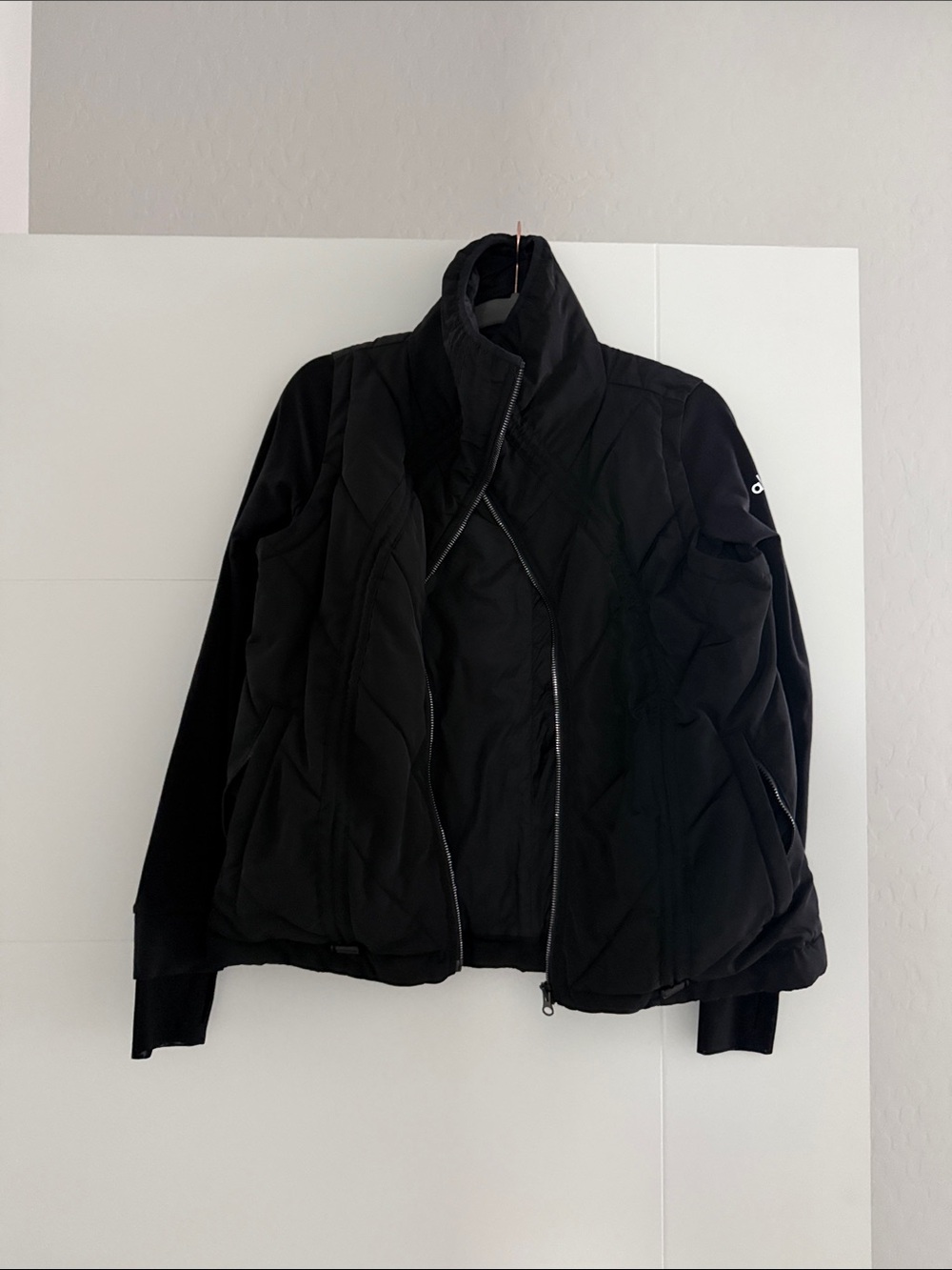 Alo Black Quilted Puffer Jacket